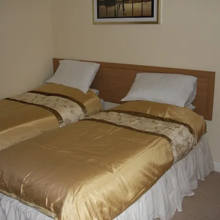Hotell Lea's Country & Restaurant 3*