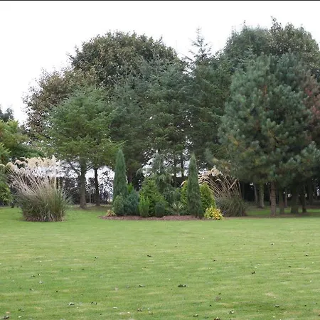 Lea's Country & Restaurant Hotel 3*