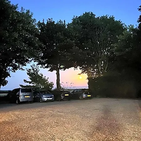 Ξενοδοχείο Lea's Country & Restaurant