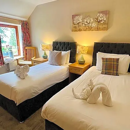 Lea's Country & Restaurant 3*